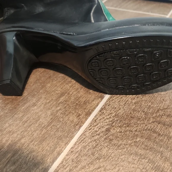 Stylish Costume Black and Green Women's Boots Size 11 Superhero/villan - Picture 5 of 7